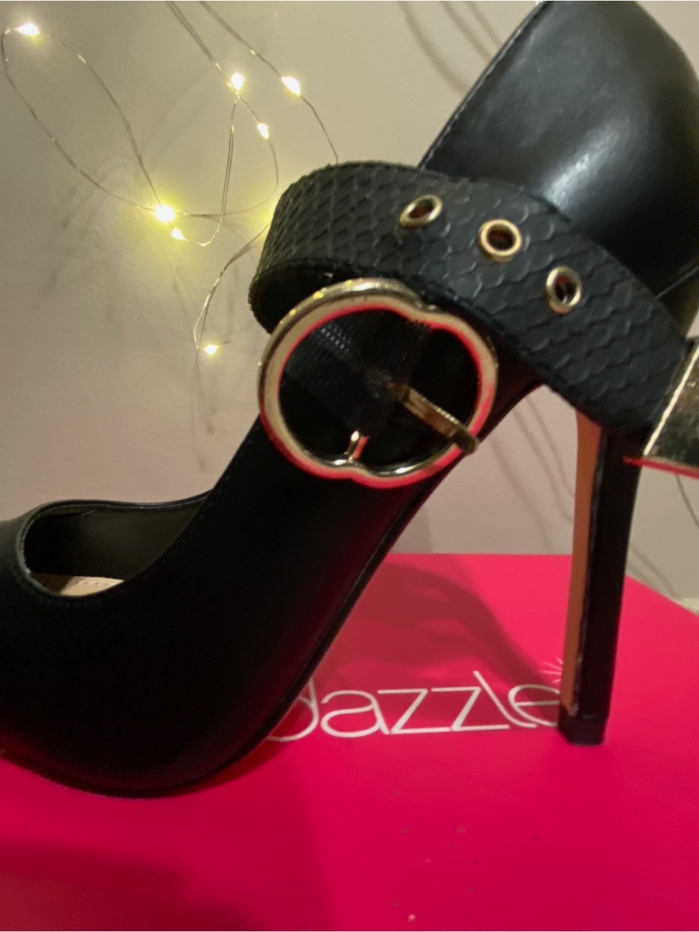 Shoe Dazzle Black Platform Pump with Gold Buckle
